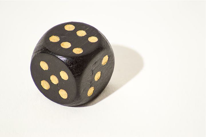 dice-2118497__480.jpg