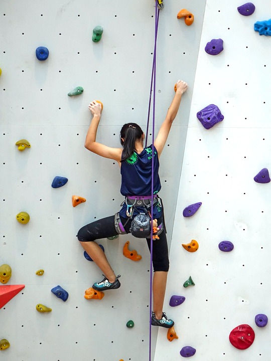 climbing-480459_960_720